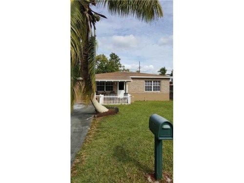 6323 SW 23rd St, Hollywood, FL 33023