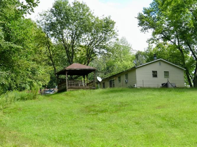4366 JOHNSON RD, Boonville, IN 47601