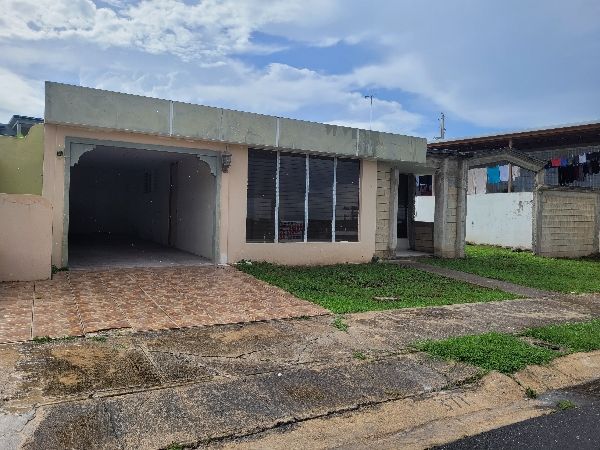 K-19 2 Street, Yauco, PR 00698