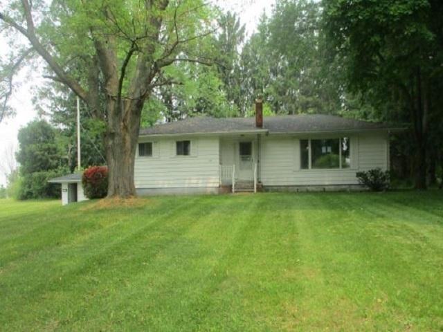 2539 PRATT RD, Batavia, NY 14020