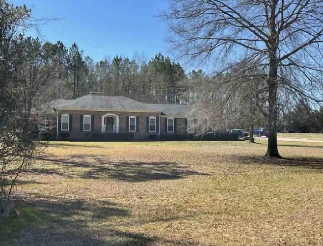 192 FLATWOODS ROAD, Calhoun Falls, SC 29628