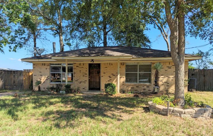 317 Doris Street, Cleveland, TX 77328