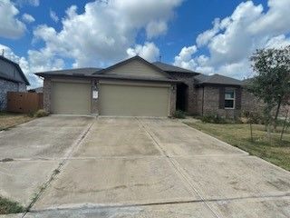 10402 Muir Peak Dr, Rosharon, TX 77583