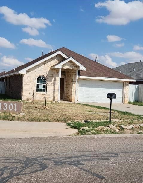 1301 S Camp Street, Midland, TX 79701