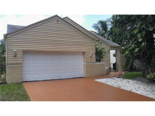 1021 SW 85th Ter, Hollywood, FL 33025