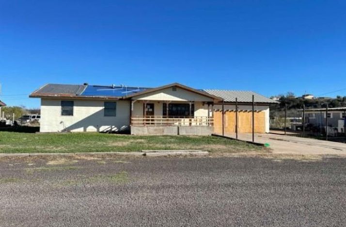 2005 WILLOW ST, Ozona, TX 76943