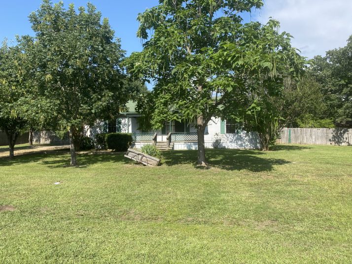 1361 Vz County Road 1918, Fruitvale, TX 75127